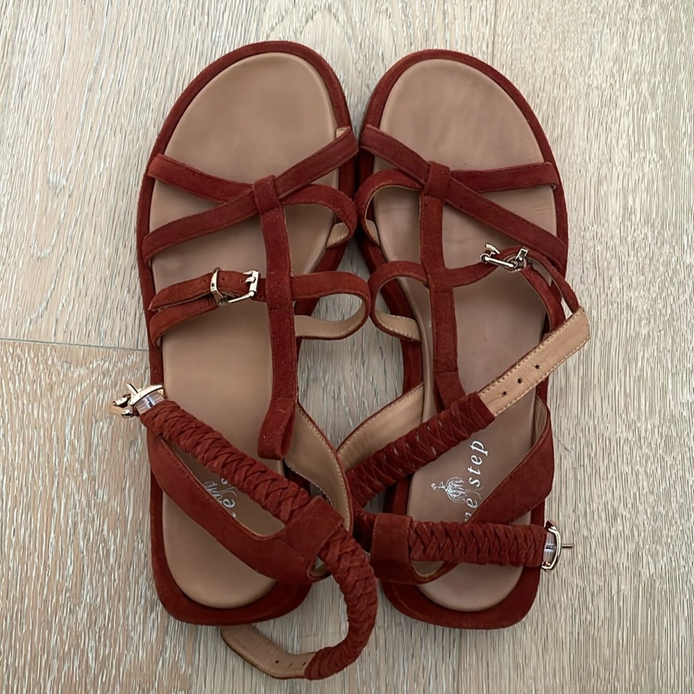 Leather sandals.